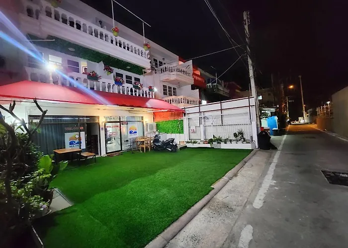 Sea View Jomtien Guest House