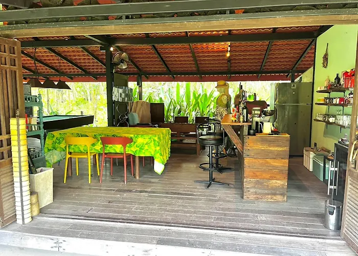 Navari Homestay